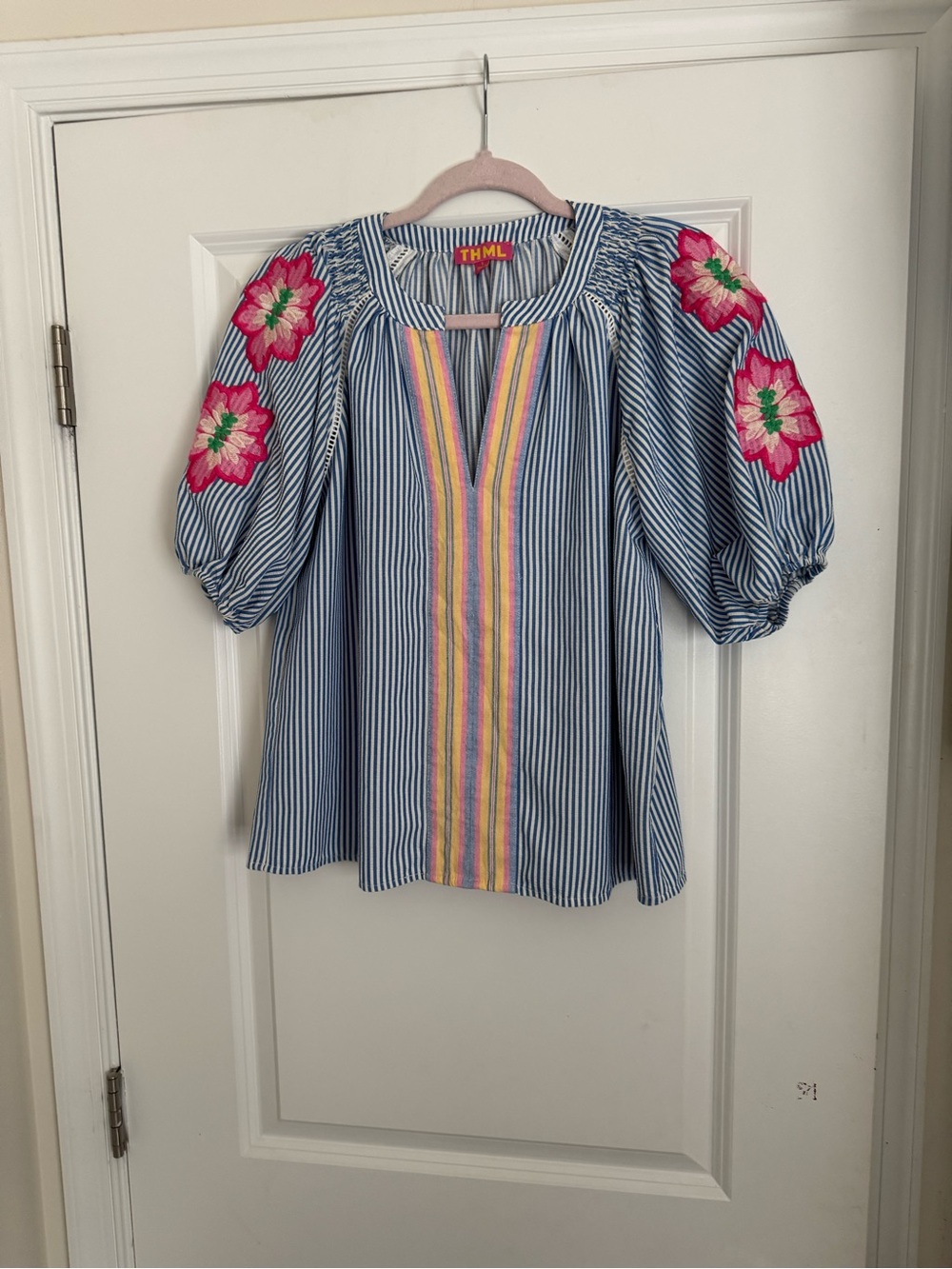 THML top size small
